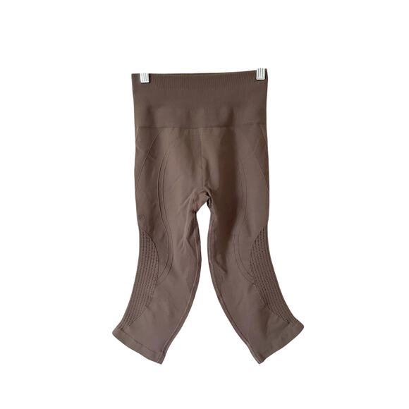 Lululemon Athletica Seamless Capri Leggings Brown Eggplant Size XS - Picture 1 of 4